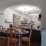 Maison Rives - Village Du Livre De Alojamento de Acomodação e Pequeno-almoço 3*
