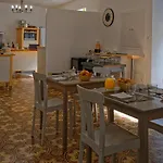 Maison Rives - Village Du Livre De 3*