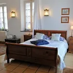 Alojamento de Acomodação e Pequeno-almoço Maison Rives - Village Du Livre De Montolieu