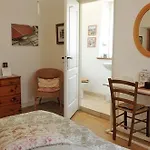 Alojamento de Acomodação e Pequeno-almoço Maison Rives - Village Du Livre De 3*