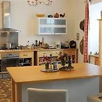 Couette-café Maison Rives - Village Du Livre De 3*