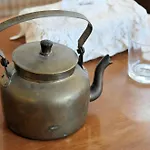 Couette-café Maison Rives - Village Du Livre De Montolieu