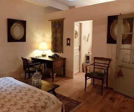 ベッド・アンド・ブレックファスト Maison Rives - Village Du Livre De 3*