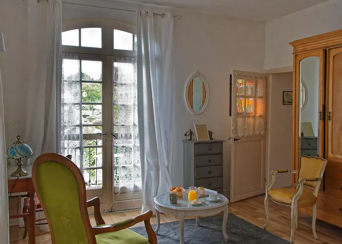 Bed & Breakfast Maison Rives - Village Du Livre De Montolieu