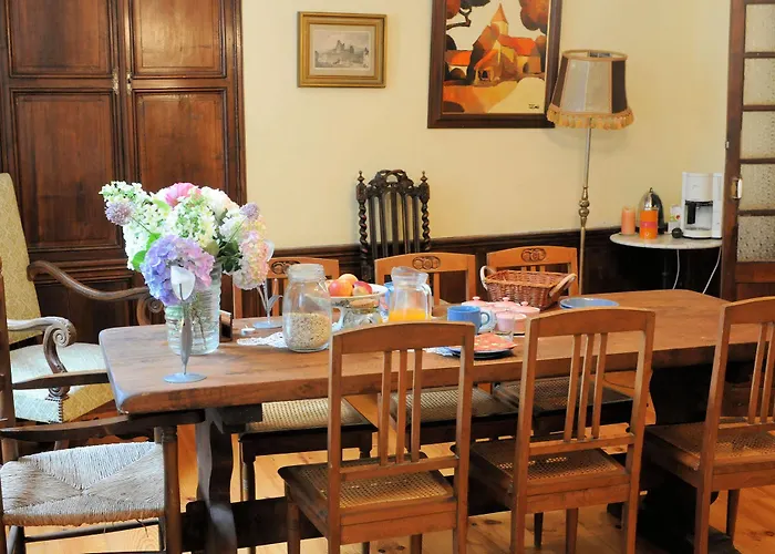 Bed & Breakfast Maison Rives - Village Du Livre De 3*